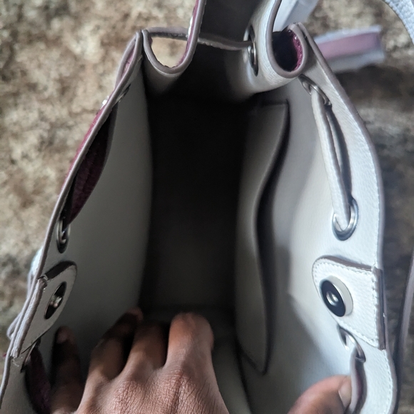 Nwt dress barn purple purse - Picture 3 of 8